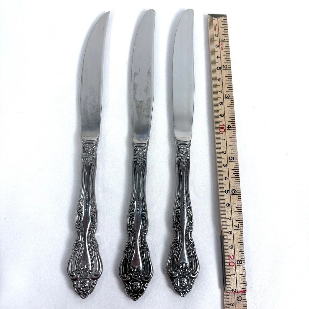 Imperial International 2 Dinner 1 Steak knife Silver Classic Baroque Stainless